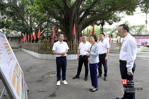 郭寧寧赴倉(cāng)山區(qū)調(diào)研督導(dǎo)群眾身邊不正之風(fēng)和腐敗問(wèn)題集中整治工作并接待群眾來(lái)訪