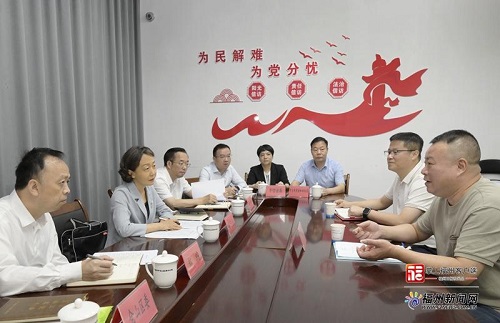 郭寧寧赴倉(cāng)山區(qū)調(diào)研督導(dǎo)群眾身邊不正之風(fēng)和腐敗問(wèn)題集中整治工作并接待群眾來(lái)訪