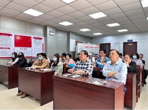 “10點鐘課堂”在上渡街道江南社區(qū)開講！